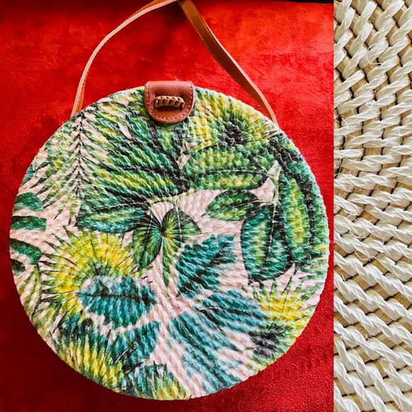 COLLECTION 18 Chic NWT Tropical PALM Leaf Print CROSSBODY BAG Purse - Picture 10 of 16